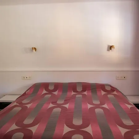 Con Piscina Privada