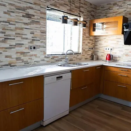 Con Piscina Privada Lejlighed *