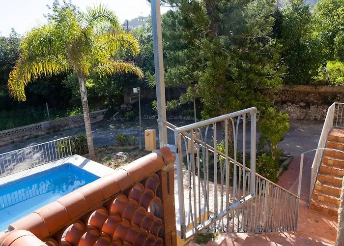 Апартаменти Con Piscina Privada